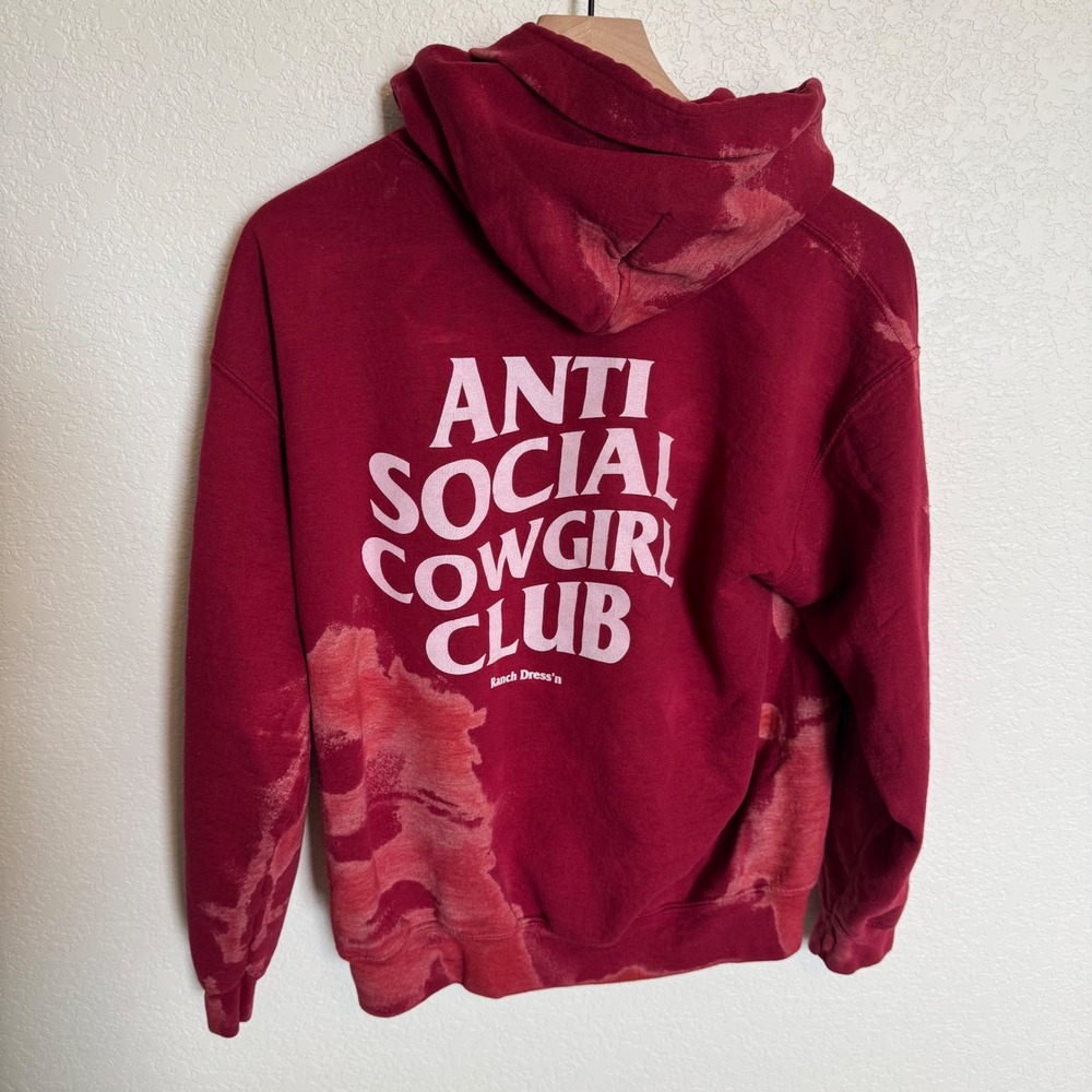 Western Graphic Acid Wash Ranch Dress'n Hoodie Size Medium Maroon